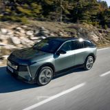 DS N°7, il nuovo SUV premium di DS Automobiles punta su comfort, tecnologia ed elettrico