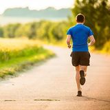 La corsa fa bene. Ma siamo davvero fatti per correre?