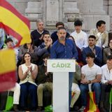 Tertulia de la Trinchera: La "prioridad nacional" centra el debate político