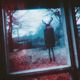 "C'E' QUALCUNO IN CASA!" 7 STORIE INQUIETANTI