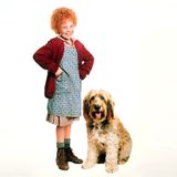 Alieen Quinn in Annie The Motion Picture