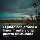 El plato con aroma a limón frente a una puerta clausurada