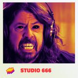 T10E07- Studio 666: te amamos, Taylor