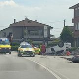 Scontro tra auto e scooter: morto un sessantenne, ferito l’altro conducente