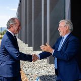 Ares Line inaugura la nuova maxi sede di Thiene. A Zaia il taglio del nastro