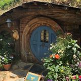 Hobbiton Movie Set - Debbie Stone on Big Blend Radio