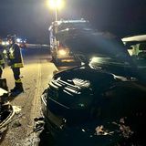 Frontale lungo la SR11: tre feriti