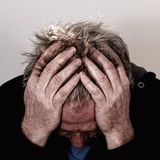 Salud21: ¿Dolor de cabeza y migraña insoportables? Esta es la forma de combatirlas y prevenirlas