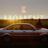 Moment | Dinozaur niszczący kieliszki