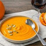 Vellutata di zucca speziata all'arancia senza lattosio