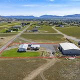 Choosing the Right Portable Aircraft Hangar for Your Needs