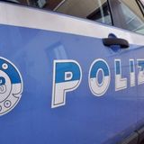 Viola il divieto di accesso ai locali pubblici: denunciato a piede libero dalla Polizia