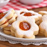Ciambelline Sarde al Burro e Marmellata
