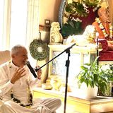 Lezione di Shriman Matsya Avatar Prabhu a Villa Vrindavana nel giorno di Shri Radhasthami