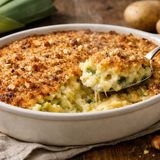 Gateau di patate invernale con porri e formaggio