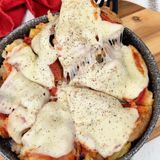 Pizza di patate in friggitrice ad aria