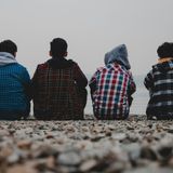 Adolescenti pessimisti, ma più maturi degli adulti: lo studio di Laboratorio Adolescenza