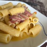 Pasta uovo e speck