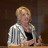 DANIELA LUCANGELI: L’adolescenza non è una malattia