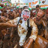 Inside India's Poop-Throwing Festival 🇮🇳💩