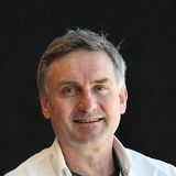 How Richard Glover survived a strange upbringing