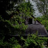 The Old House at Jawbone Lake by Arpad Nagy | Horror Story