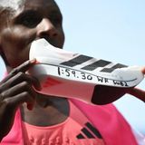 RECORD DEL MUNDO MARATÓN SUB 2 HORAS: UN VIAJE DE 118 AÑOS, POR MAYAYO ,