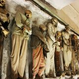 Sotto Palermo, dove i morti indossano ancora i loro abiti migliori
