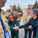 Director de la Agencia Internacional de Energia Nuclear llega a la central de Saporiya 30MAR