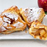 Triangoli di sfoglia alle mele e marmellata: pronti in 5 minuti