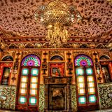 Golestan Palace tra specchi brillanti e giardini reali nel cuore di Tehran
