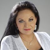Crystal Gayle New Interview