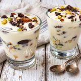 Tiramisù uvetta e noci con cioccolato: dolce per le feste