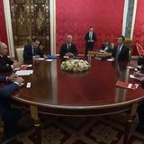 Guerra in Ucraina, tre ore di colloqui al Cremlino con Witkoff e Kushner: stop di 72 ore ai raid su Kiev e Mosca