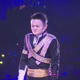 Jack Ma balla come Michael Jackson