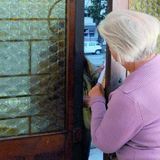 Via 30 mila dal conto delle Poste: truffata un’anziana dopo il raggiro telefonico