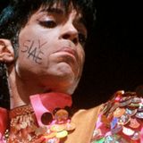 Prince, el renovador de la música contemporanea popular negra (grabado en vivo)