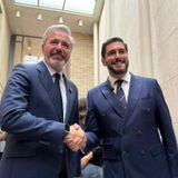 El día en 15 minutos: El pacto PP-Vox en Aragón y la 'prioridad nacional'