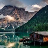 Il paradiso naturale più fotografato d’Italia il lago di Braies