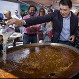 Ignacio González detenido y Rajoy tendrá que declarar ante un juez...Menudo día en La Cafetera. No te lo pierdas...