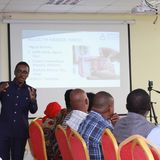#DZK014; Unajinyima Pesa Wewe Mwenyewe.