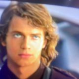 4.9.- Anakin Skywalker , un niño que pudo haberse salvado.