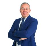 Giuseppe Tura, farmacista titolare e founder di Servizi Farmacia Italia - Radio Salute