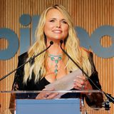 Miranda Lambert Accepts the Icon Award from Tom Douglas | Country Power Players 2026