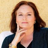 Rob McConnell Interviews - JULIA ASSANTE - Exploring the Afterlife and Transforming Our Fear of Death