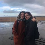 Sandra y Ludo de viaje por Gijón
