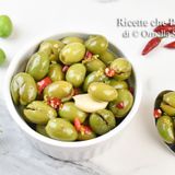 Olive schiacciate in salamoia