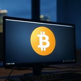 Deepseek Fake  IA e Crypto Truffe da Milioni e Sogni Digitali