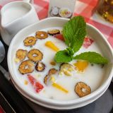 Qingbuliang: il dolce al cocco di Sanya con tapioca e giuggiole