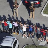 Maestros en Florida podrán estar armados ante posibles tiroteos
